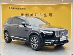 2021 Volvo XC90 B5 Luxury 5-seat, чёрный — фото 2
