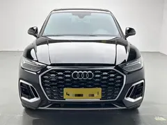 2022 Audi Q5L Sportback 40 TFSI Luxury, чёрный — фото 2