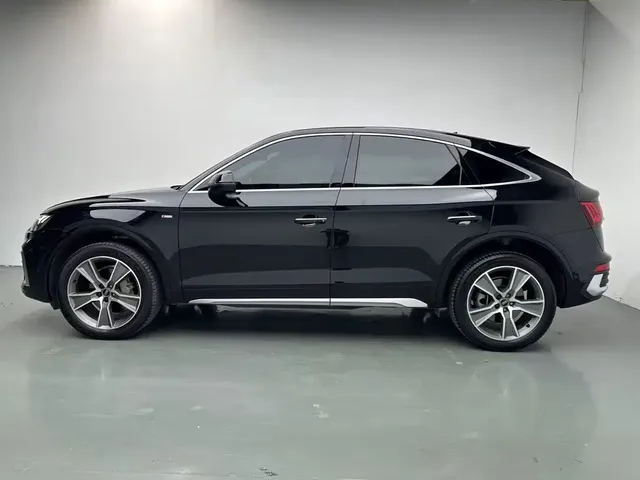 2022 Audi Q5L Sportback 40 TFSI Luxury