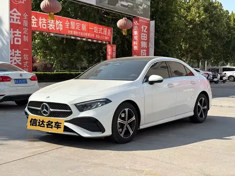 2023 Mercedes-Benz A-Class A 200 L Fashion