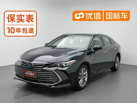 2019 Toyota Avalon Hybrid 2.5L Luxury