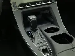 2019 Toyota Avalon Hybrid 2.5L Luxury, чёрный — фото 13