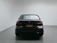 2019 Toyota Avalon Hybrid 2.5L Luxury, чёрный — фото 4