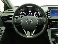 2019 Toyota Avalon Hybrid 2.5L Luxury, чёрный — фото 11