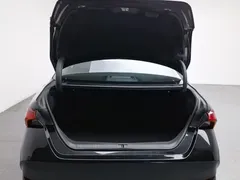 2019 Toyota Avalon Hybrid 2.5L Luxury, чёрный — фото 16