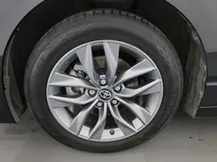 2019 Toyota Avalon Hybrid 2.5L Luxury, чёрный — фото 17