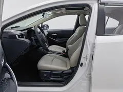 2021 Toyota Corolla Hybrid 1.8L E-CVT Elite, белый — фото 10