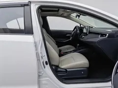 2021 Toyota Corolla Hybrid 1.8L E-CVT Elite, белый — фото 23