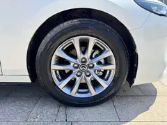 2022 Mazda 3 2.0L AT, белый — фото 9