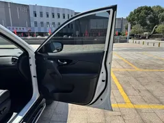 2022 Nissan X-Trail 2.0L 2WD Premium, белый — фото 28
