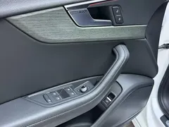 2022 Audi A4L 40 TFSI Luxury, белый — фото 7
