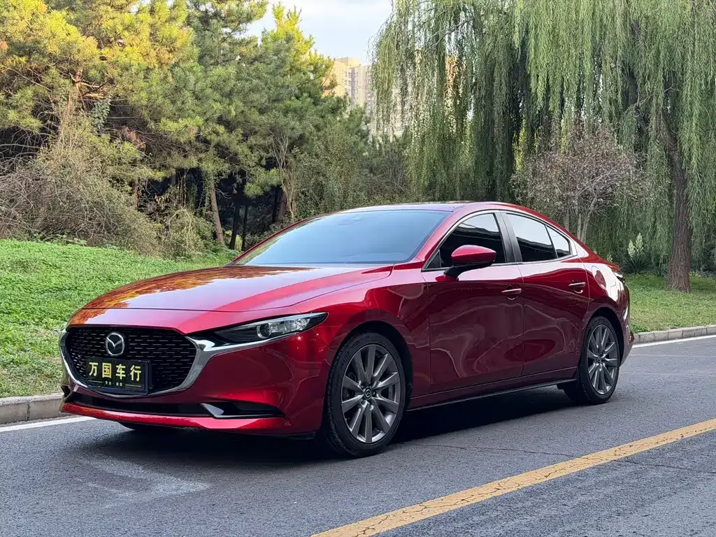 2022 Mazda 3 2.0L AT