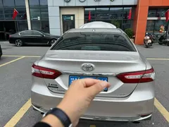2023 Toyota Camry 2.0G Luxury — фото 6