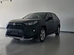 2021 Toyota RAV4 2.0L CVT 4WD Fashion Plus, белый — фото 1