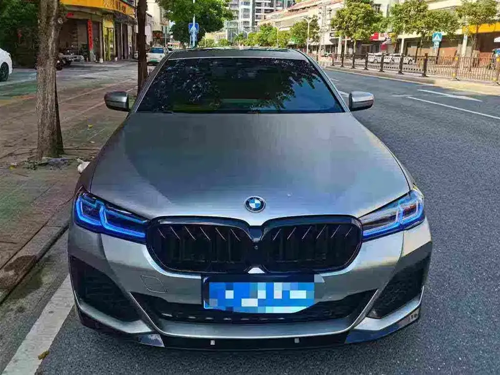 2021 BMW 5 Series 540i Fashion M Sport Package