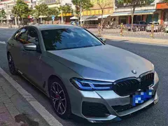 2021 BMW 5 Series 540i Fashion M Sport Package, чёрный — фото 2