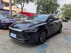 2023 BYD Qin PLUS Champion DM-i PHEV 55KM Leading, синий — фото 1