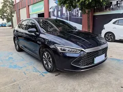 2023 BYD Qin PLUS Champion DM-i PHEV 55KM Leading, синий — фото 2