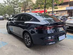 2023 BYD Qin PLUS Champion DM-i PHEV 55KM Leading, синий — фото 5