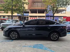 2023 BYD Qin PLUS Champion DM-i PHEV 55KM Leading, синий — фото 7