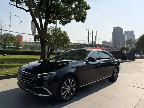 2023 Mercedes-Benz E-Class E 350 e L PHEV Sedan
