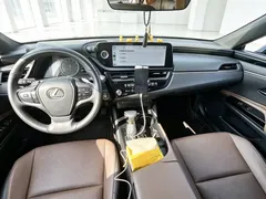 2023 Lexus ES 260 Excellence, чёрный — фото 6