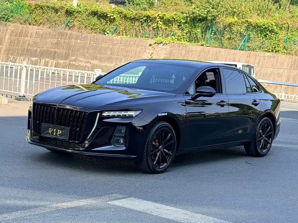 2025 Hongqi H5 1.5T DCT