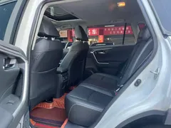 2022 Toyota RAV4 2.0L CVT 2WD Fashion Plus, белый — фото 8