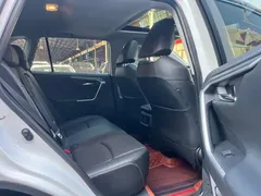 2022 Toyota RAV4 2.0L CVT 2WD Fashion Plus, белый — фото 9