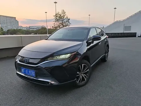 2022 Toyota Harrier Hybrid 2.5L CVT 2WD Luxury