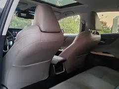 2022 Toyota Harrier Hybrid 2.5L CVT 2WD Luxury, чёрный — фото 9