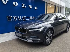 2021 Volvo V90 Cross Country B5 AWD — фото 1