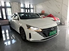 2022 Nissan Teana 2.0L XL-TLS, белый — фото 4