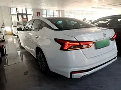 2022 Nissan Teana 2.0L XL-TLS, белый — фото 5