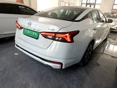 2022 Nissan Teana 2.0L XL-TLS, белый — фото 7