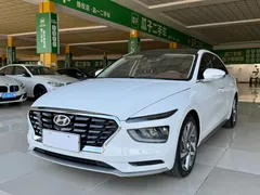2021 Hyundai Mistra 1.8L CVT LUX Premium, белый — фото 1