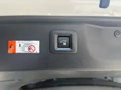 2024 Toyota Vellfire Hybrid 2.5L Ultimate, белый — фото 13