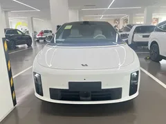 2025 Li Auto i6 2WD Standard, белый — фото 2