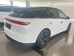 2025 Li Auto i6 2WD Standard, белый — фото 3