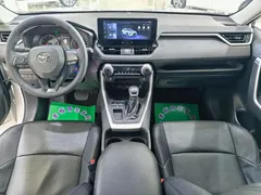 2023 Toyota Wildlander 2.0L CVT 2WD Leading, белый — фото 10