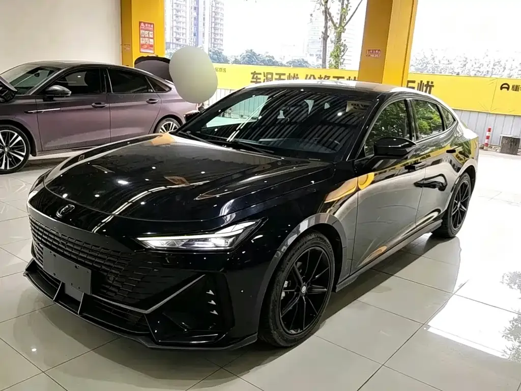 2022 Changan UNI-V 1.5T Premium