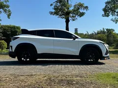 2022 Changan UNI-T 2.0T Sport Premium, белый — фото 24