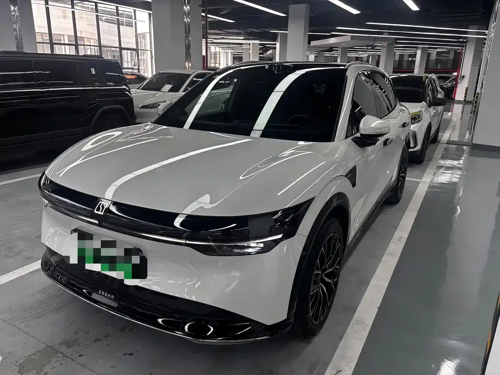 2025 Zeekr 7X 75kWh RWD Smart Driving