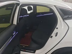 2019 Honda Civic 220TURBO CVT, белый — фото 11