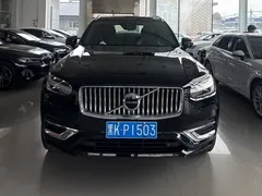 2021 Volvo XC90 B5 Luxury 5-seat, чёрный — фото 2