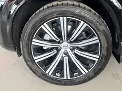 2021 Volvo XC90 B5 Luxury 5-seat, чёрный — фото 4
