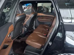 2021 Volvo XC90 B5 Luxury 5-seat, чёрный — фото 8