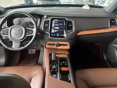 2021 Volvo XC90 B5 Luxury 5-seat, чёрный — фото 9