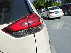 2022 Nissan X-Trail 2.0L 2WD Premium, белый — фото 8