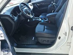 2022 Nissan X-Trail 2.0L 2WD Premium, белый — фото 15